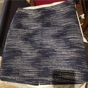 Jones New York Navy Blue Tweed Like Skirt Size 6